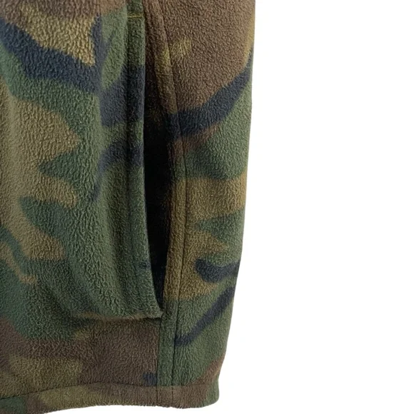 SOLD- Vans Off The Wall Camo Shirt Jacket Mens Medium Long Sleeve Fleece Classic - Picture 7 of 13